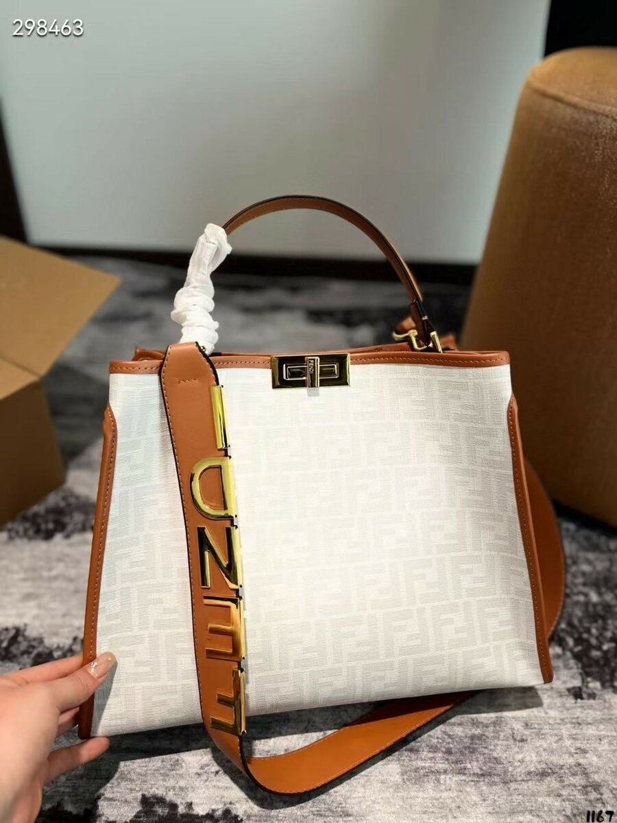 Sac à main en cuir élégant