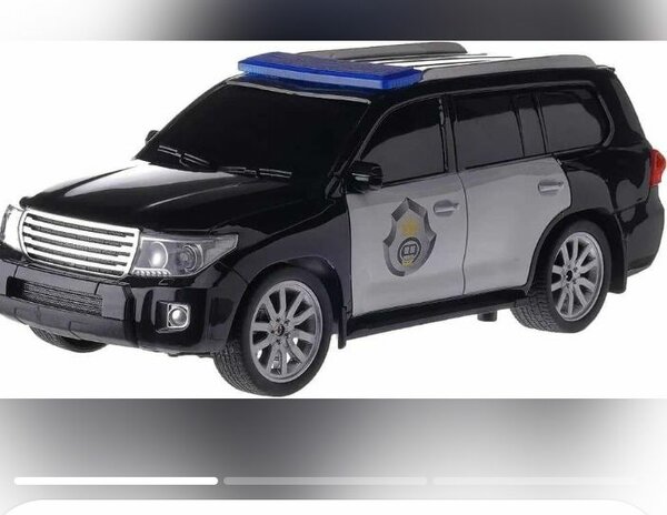 Voiture de police télécommandee FCZ :12,4 fonctions