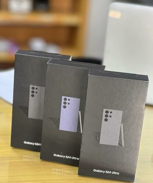 Samsung S24Ultra *256GB