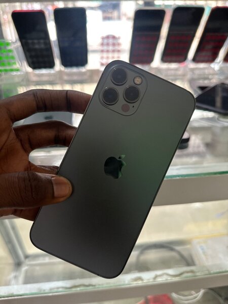 Smartphone puissant noir