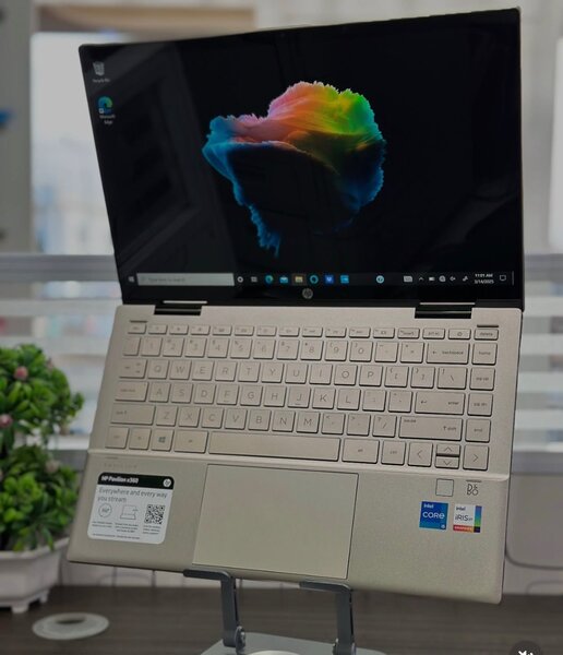 HP Pavilion 14 x360 Convertible