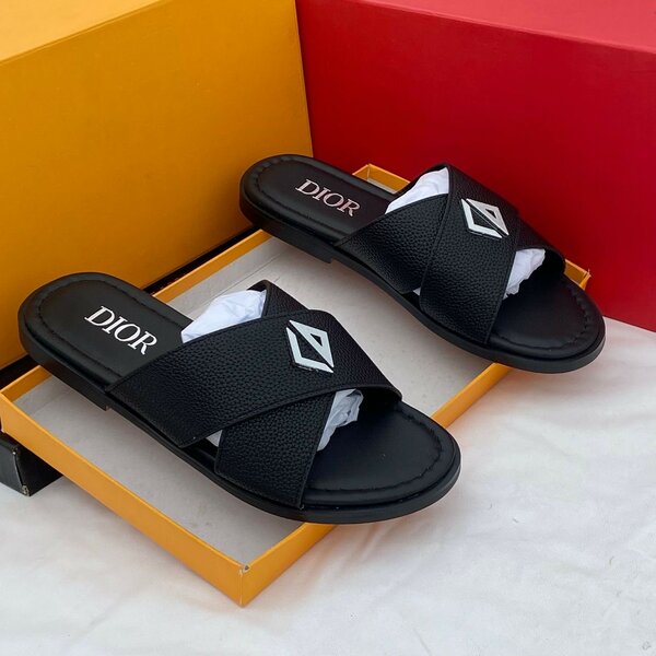 Men's Dior slippers