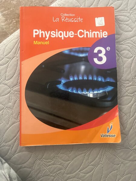 Manuel Physique-Chimie 3e