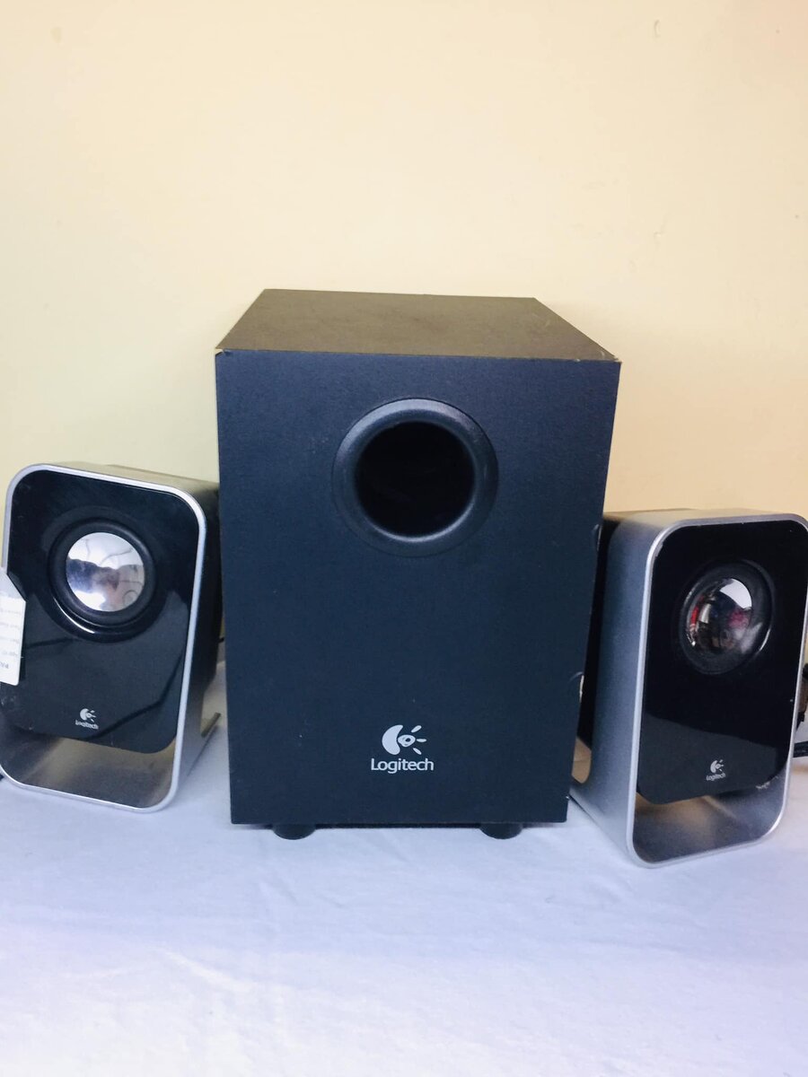 Logitech music player