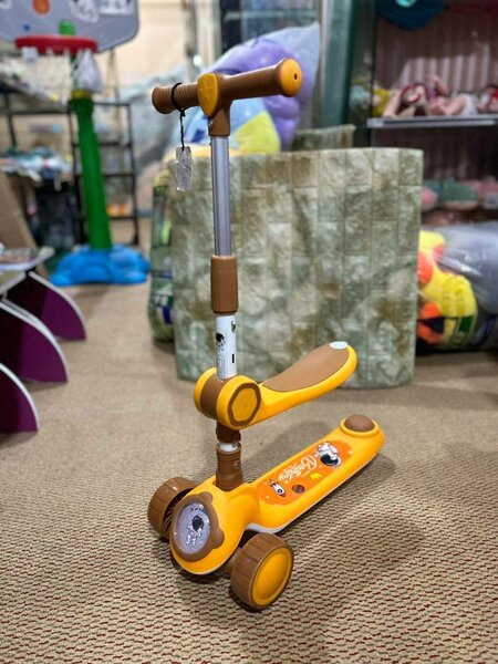 Baby scooty