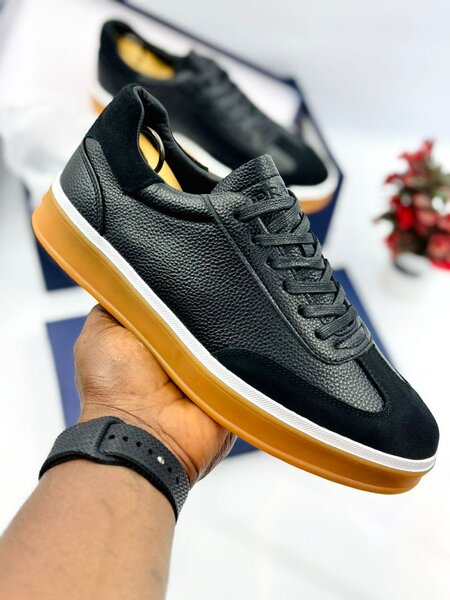 Men shoes