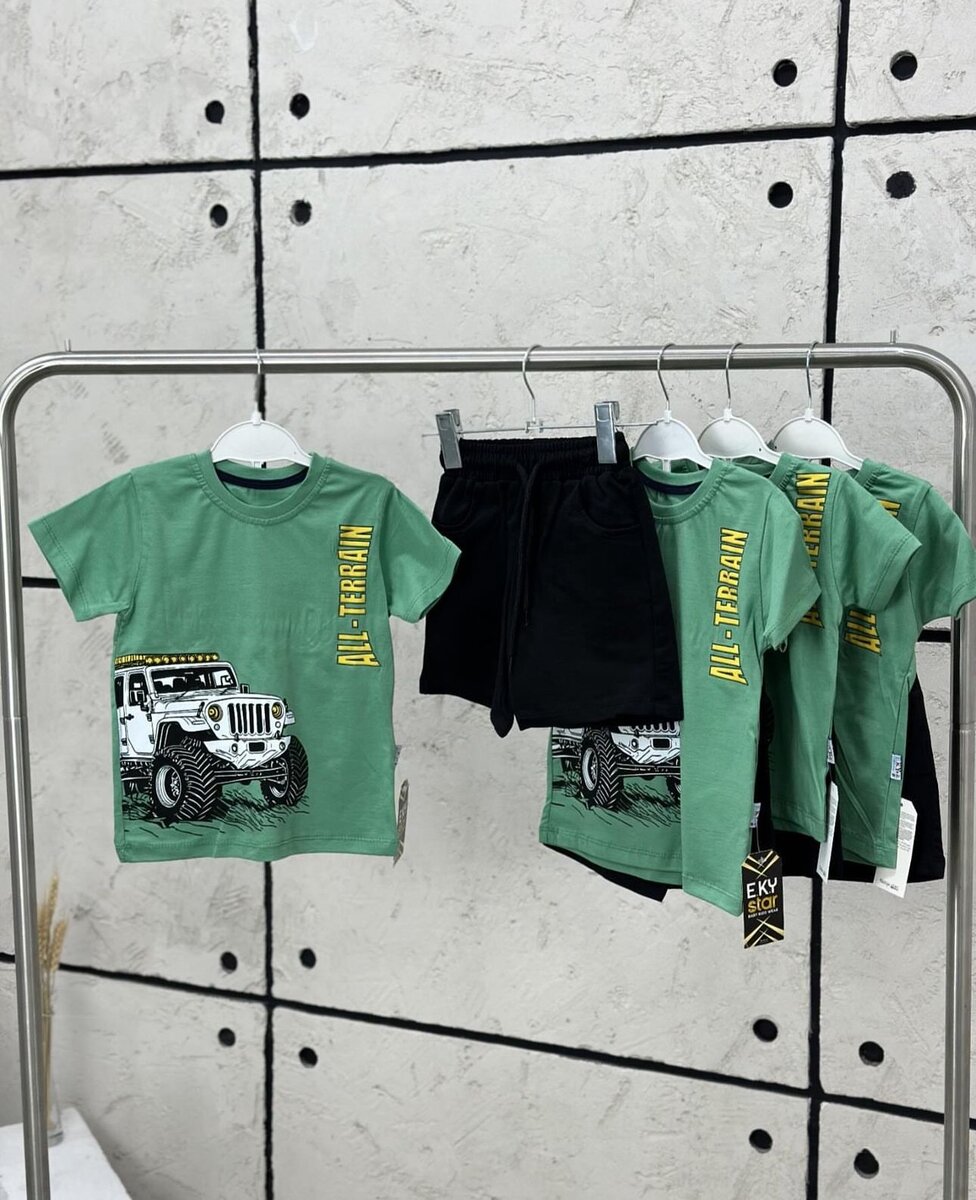 Комплект с шортами для мальчика