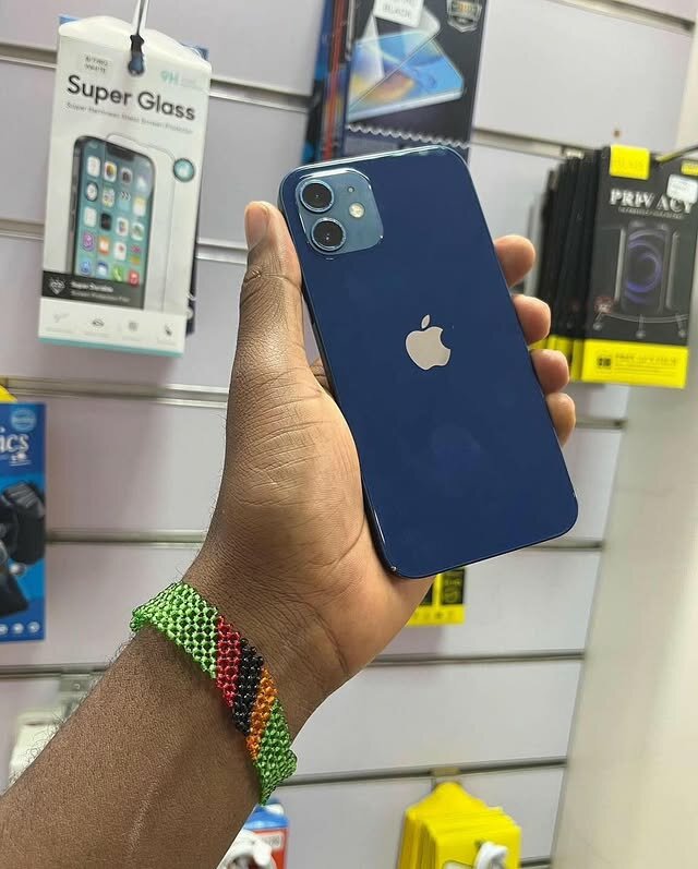 BRAND NEW IPHONE 🍏 pro 