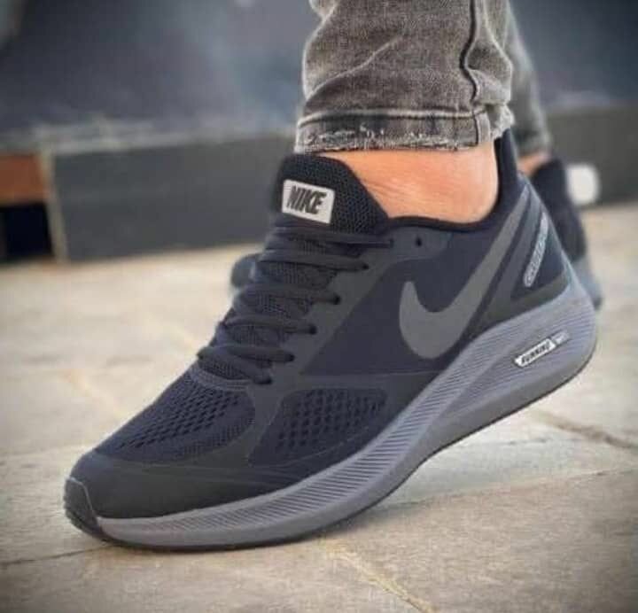 Nike Chaussures Running Homme