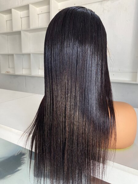 Straight 22 inches Peruvian