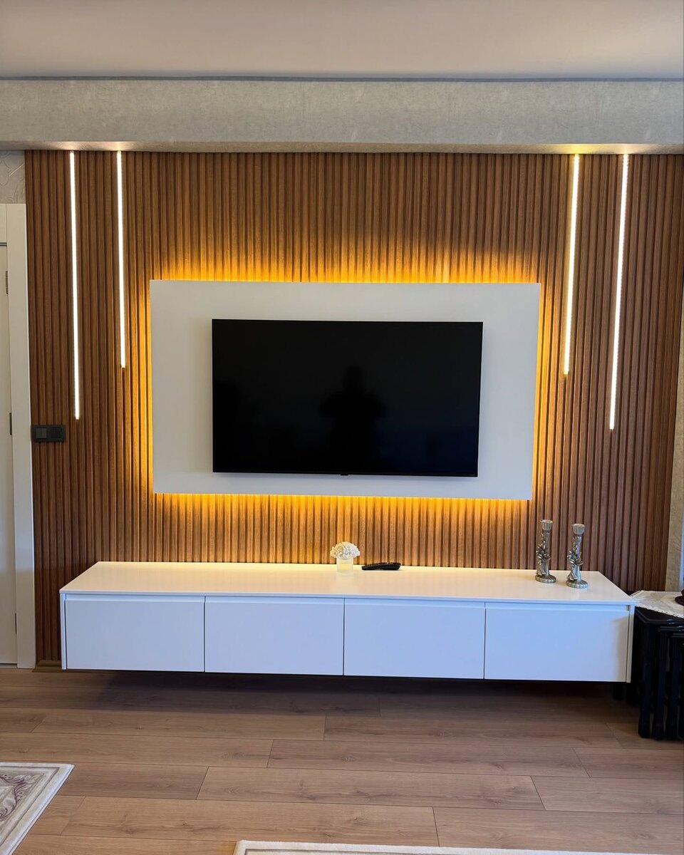 Mur TV moderne LED