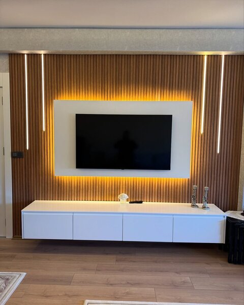 Mur TV moderne LED