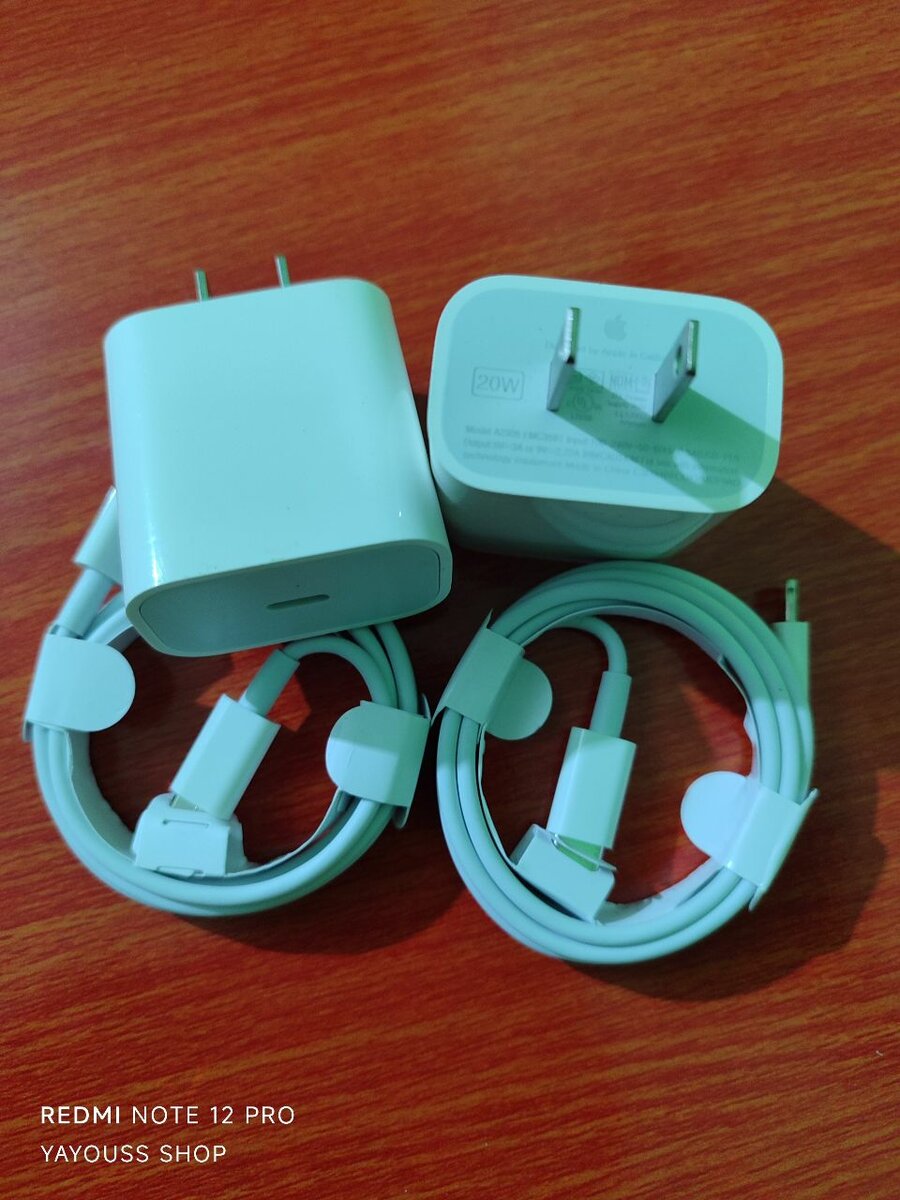 Chargeur USB-C 20W avec câble