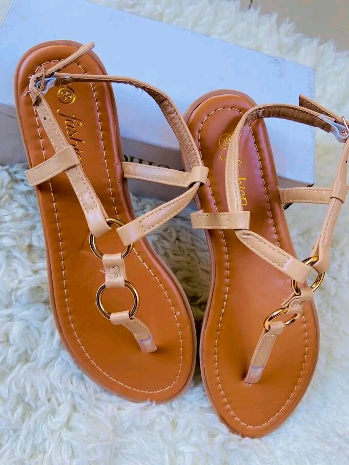 Ladies sandles