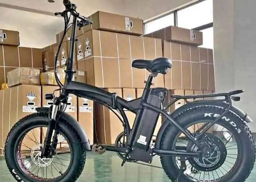 Vélo électrique pliant tout-terrain