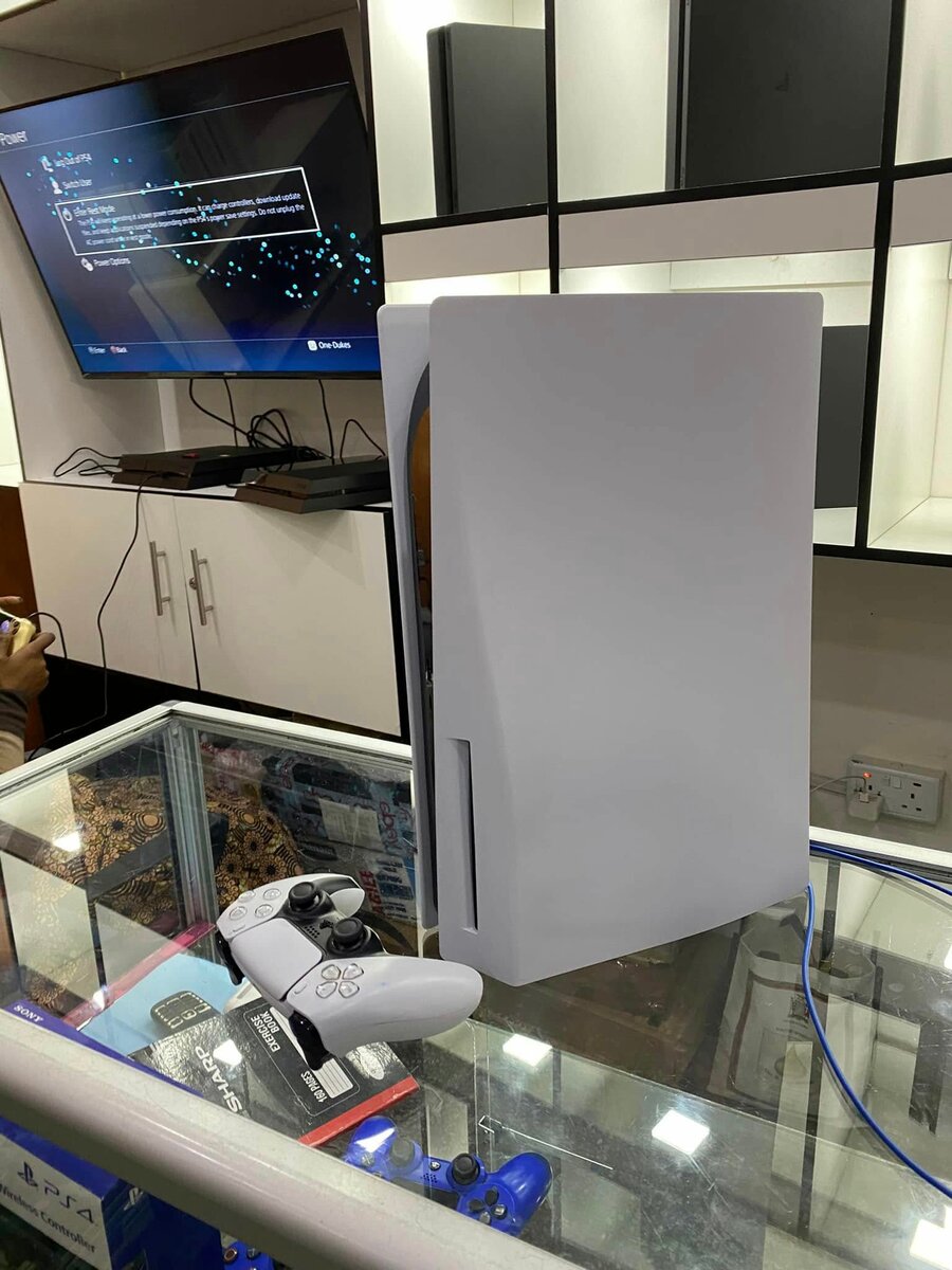 pre-owned ps5 No Game