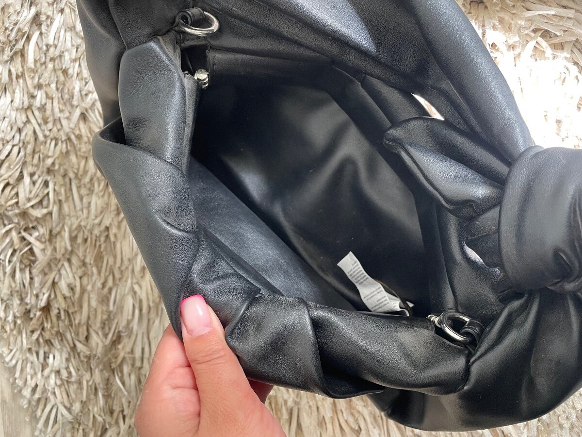 Сумка багет от Love rebublic