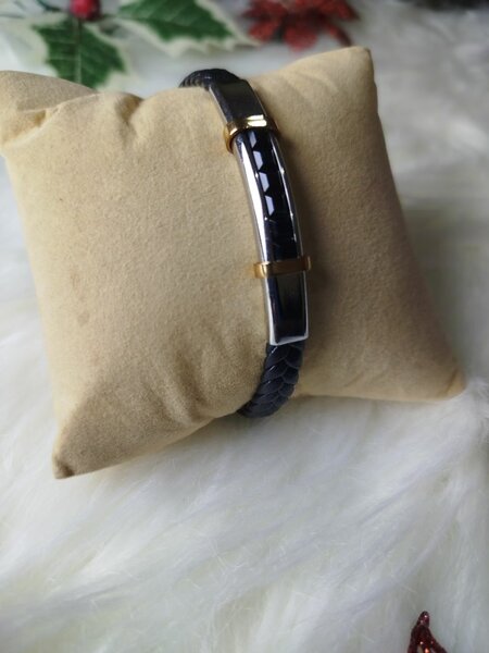 Bracelet en cuir élégant