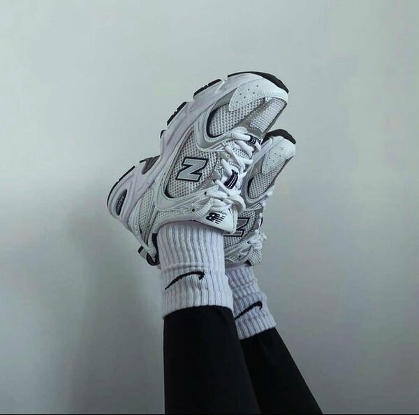 NEW BALANCE 530