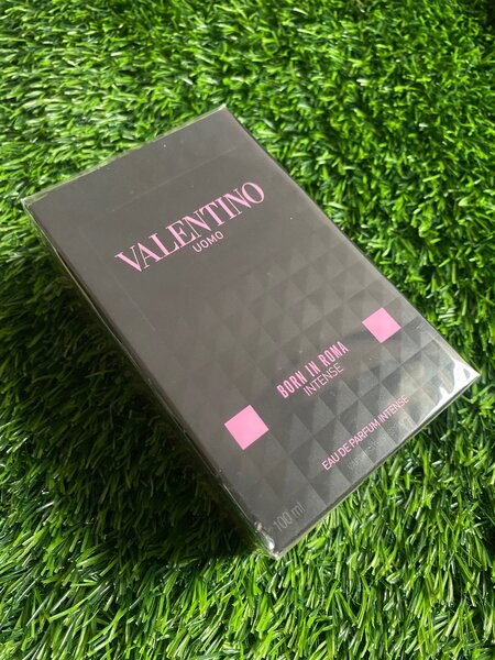 VALENTINO UOMO BORN IN ROMA INTENSE