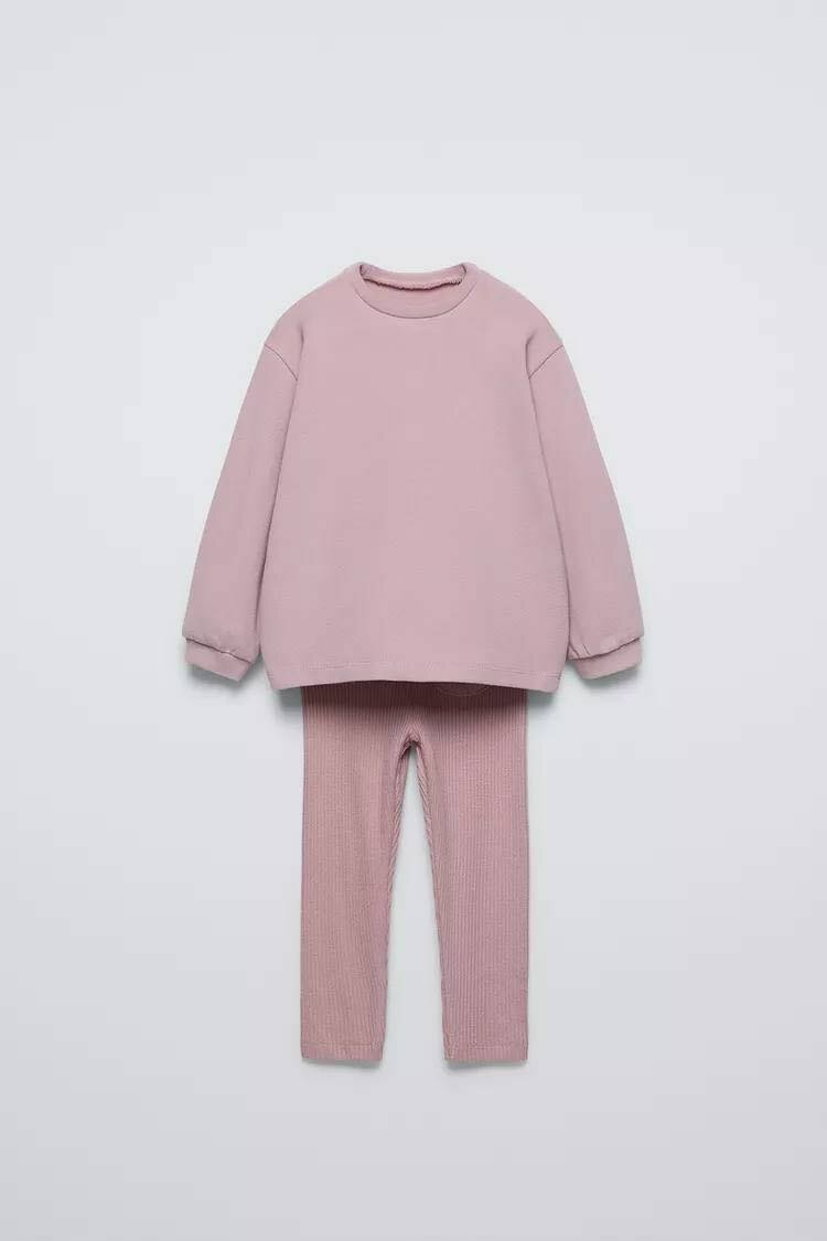 Двойка Зара