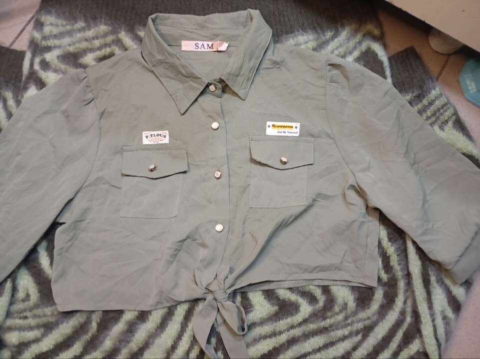 Top chemise à nœud