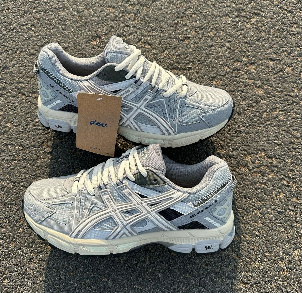 Chaussure Asics 550