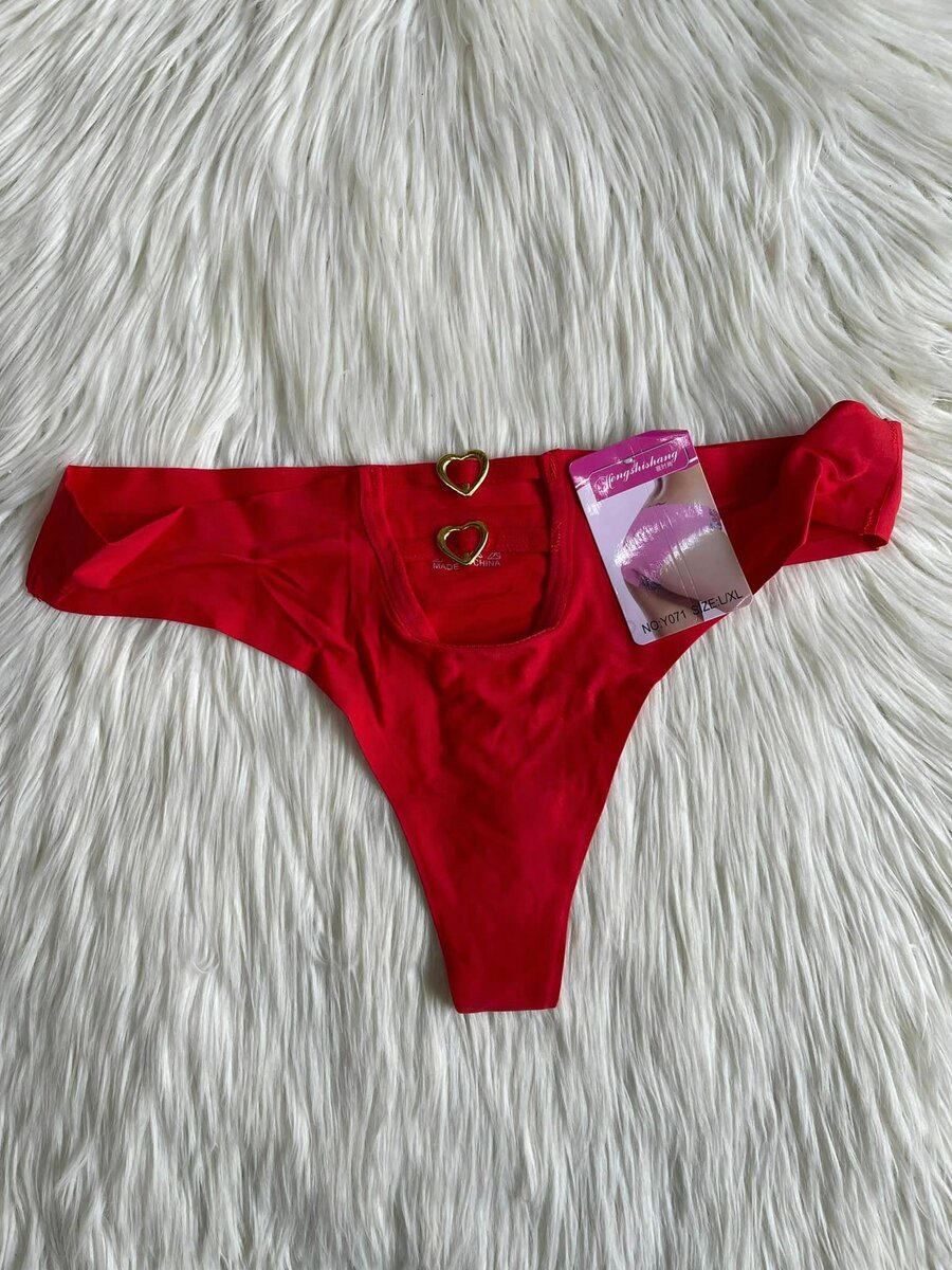 Strings et culottes pour femmes