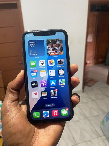 iPhone XR
