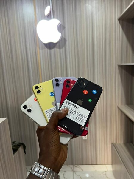 iPhone 11