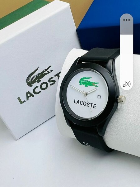 Montre Lacoste
