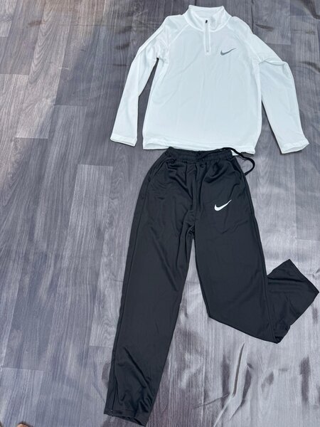 Ensemble de sport Nike