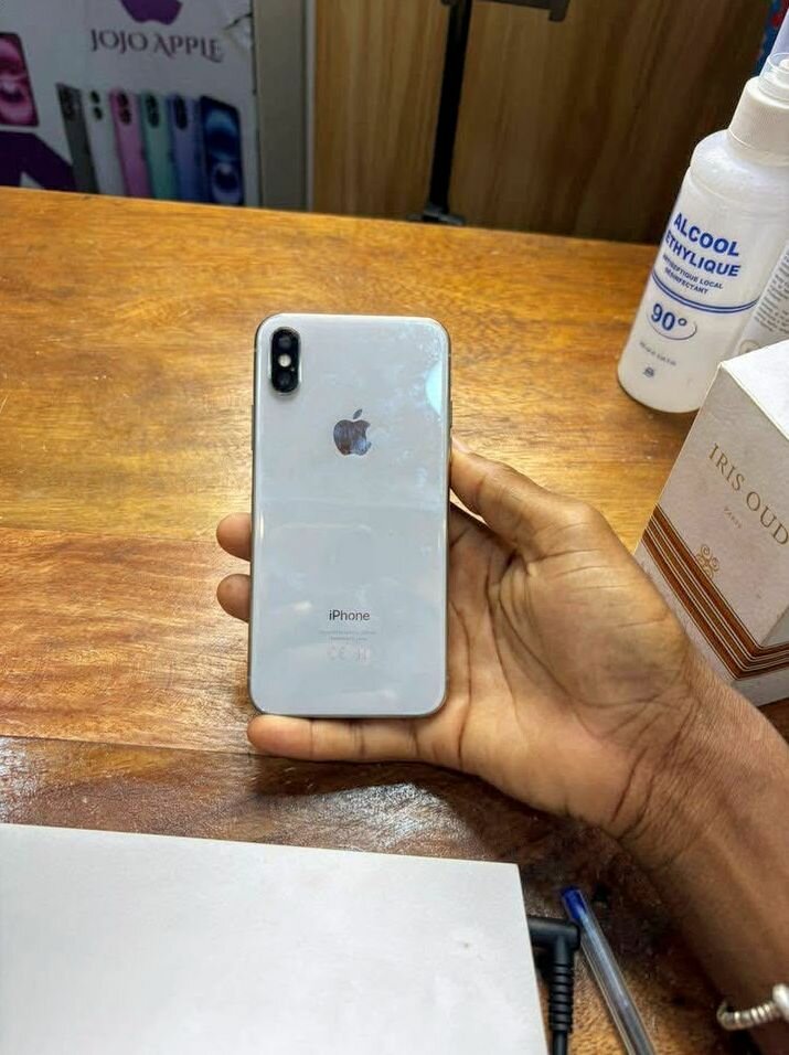 iPhone X argent reconditionné