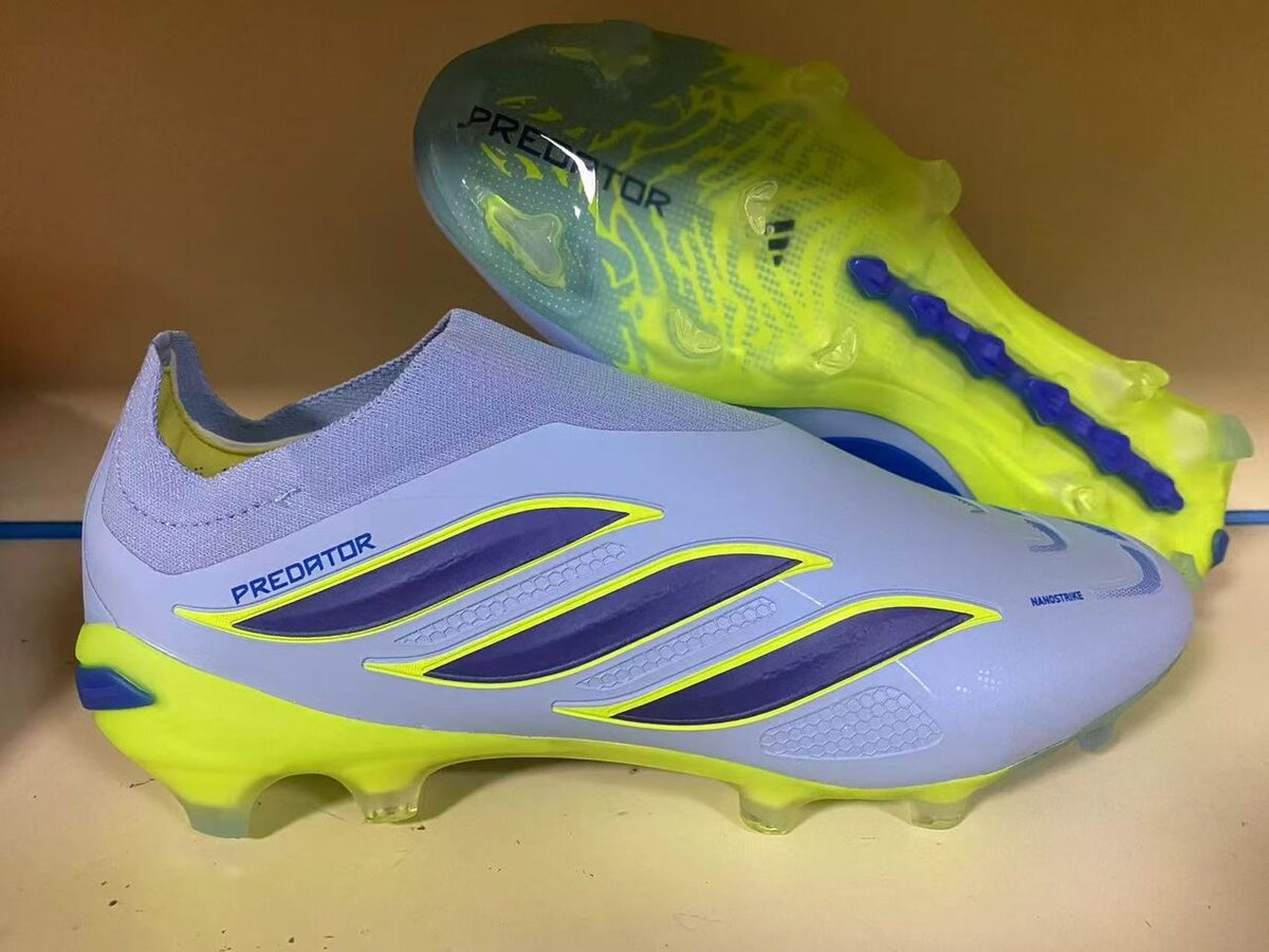Chaussures de Foot Predator