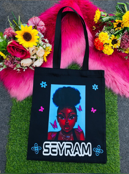 CUSTOMIZED TOTE BAGS ️