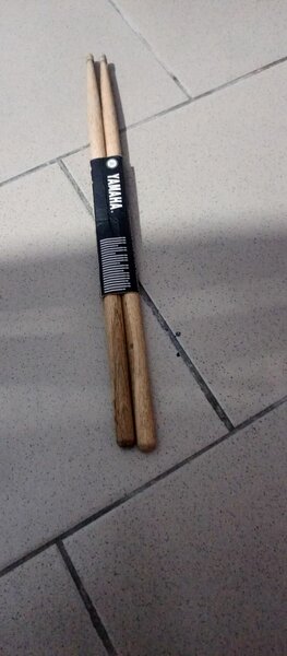 Baguettes de Batterie en Bois