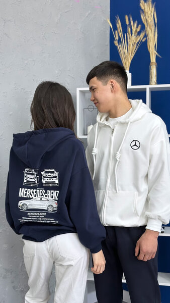 ЗипХуди MERCEDES