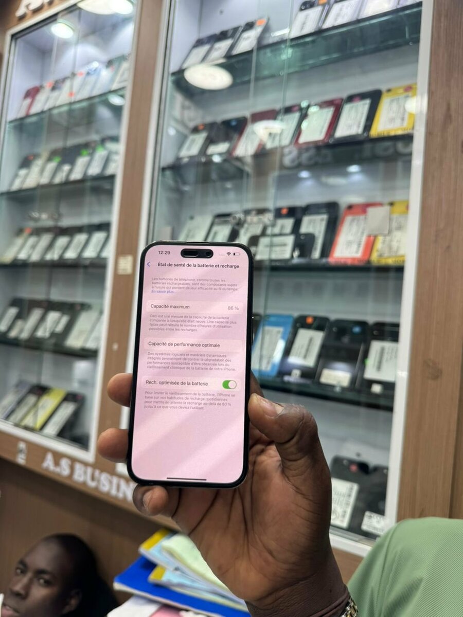 14 pro jamais démonté