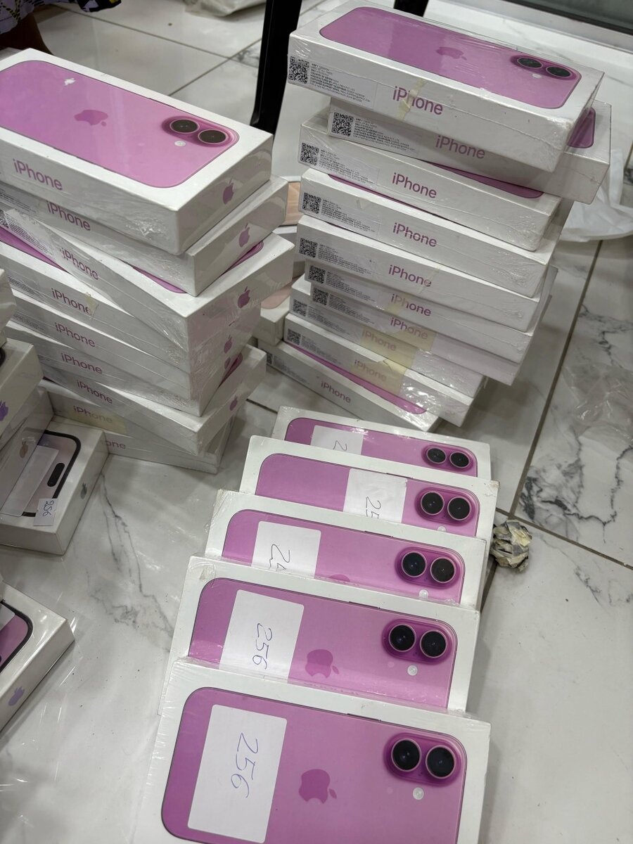 iPhone 16simple 128 scellé N/A