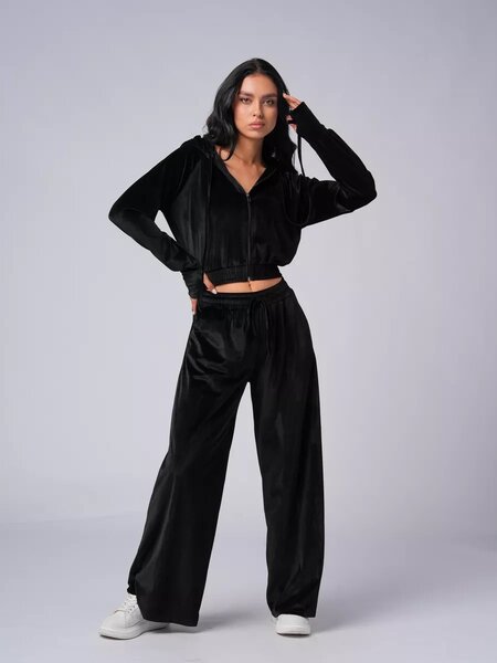 велюровая двойка