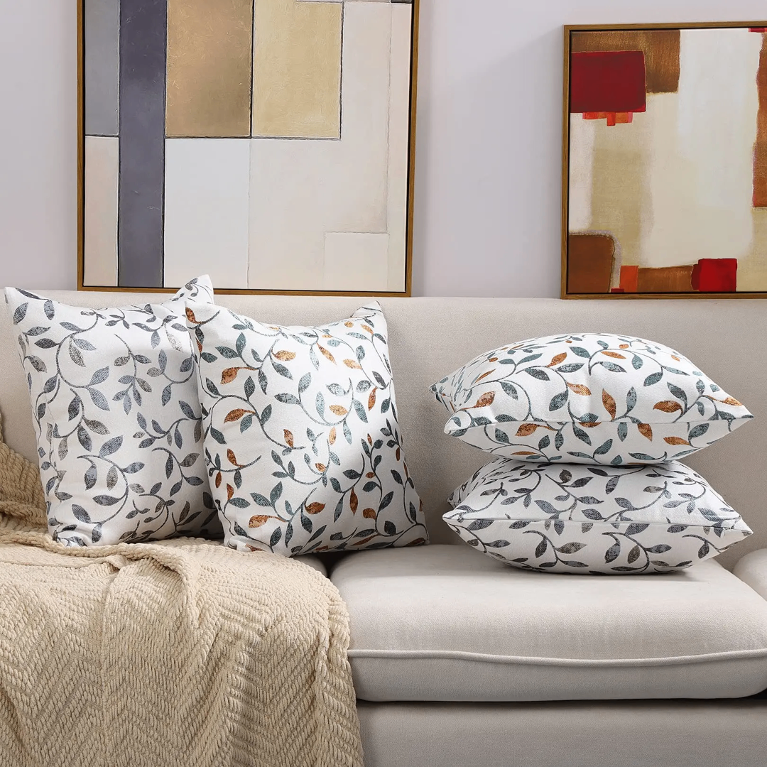 Coussin décoratif  1 à 3000f.