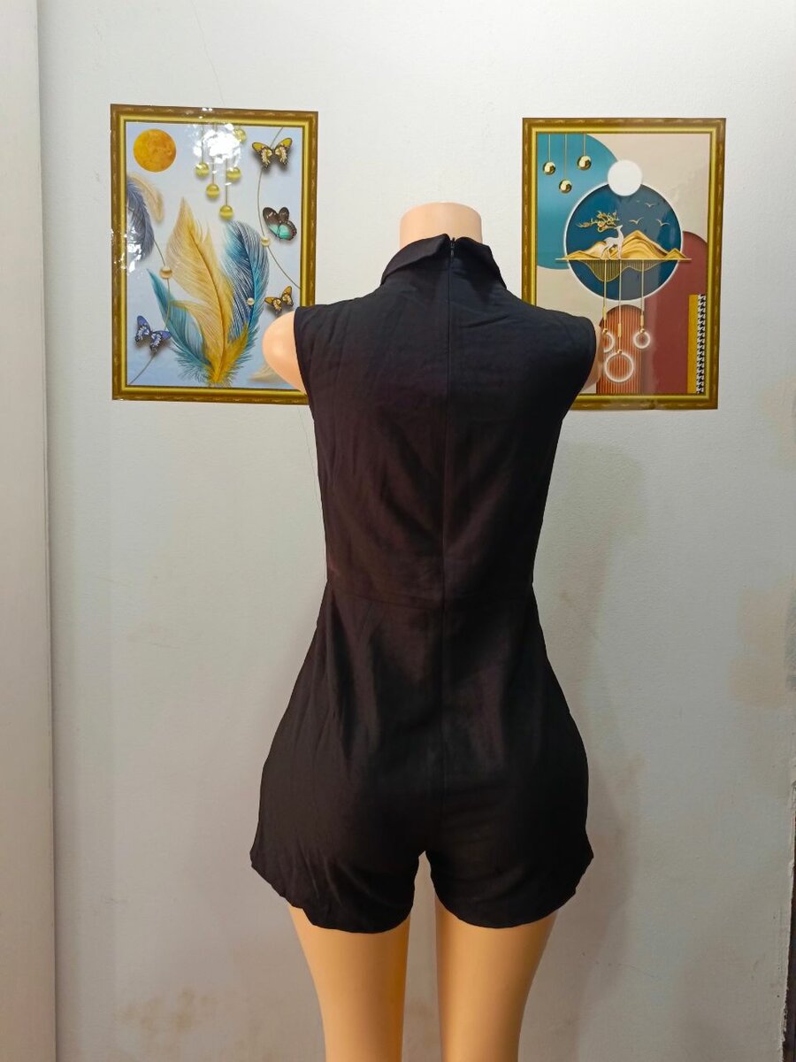 Combishort noir sans manches