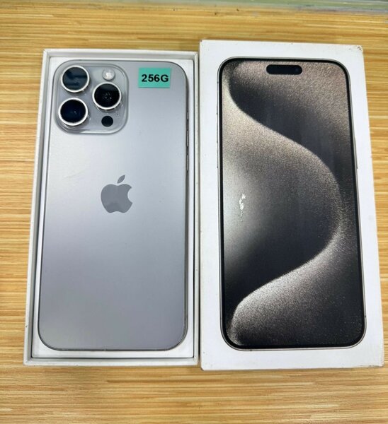 *Iphone 15 pro max 256g écran