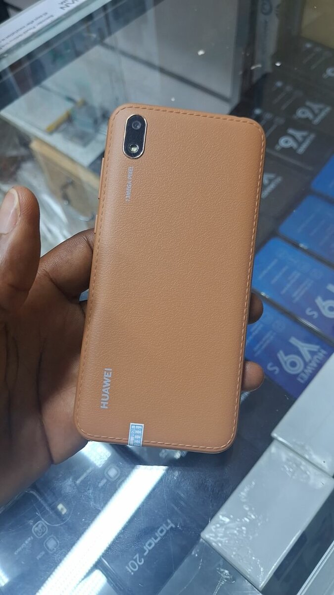 Huawei Y5 2019 Smartphone