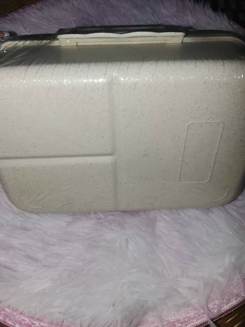 Lunch box hermétique avec couverts