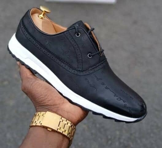 Chaussures pour homme : Berluti