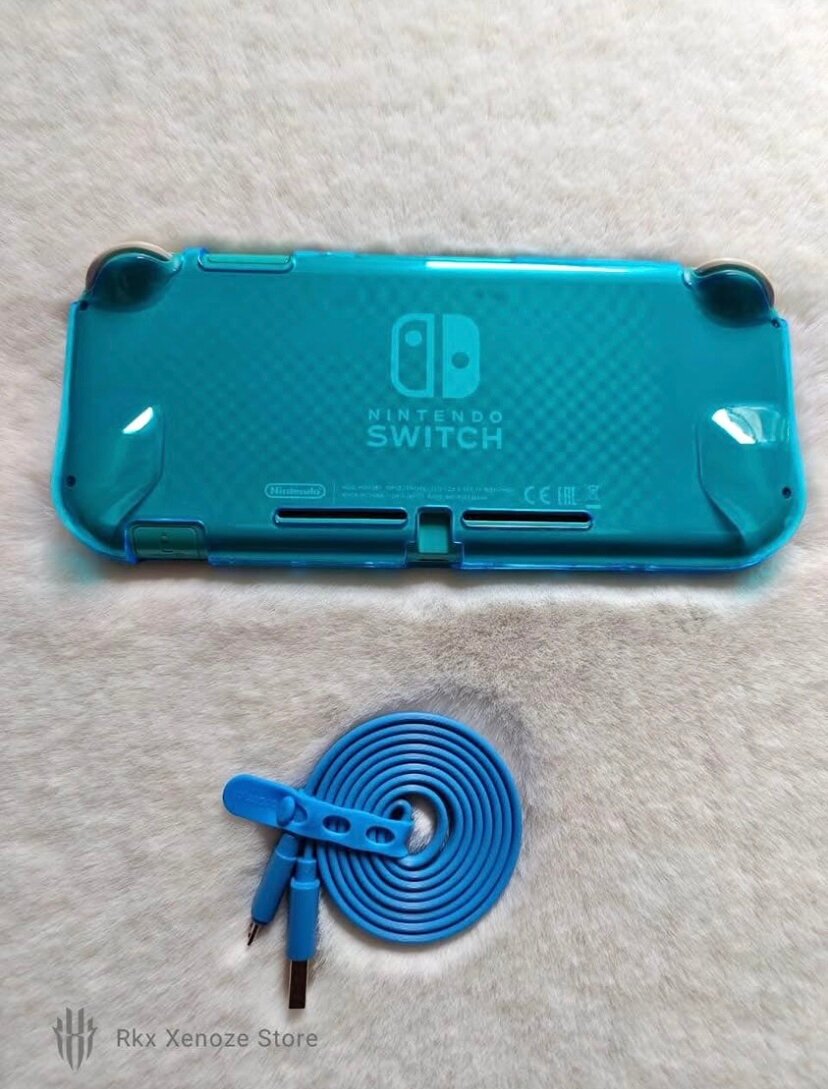 Coque et câble Nintendo Switch