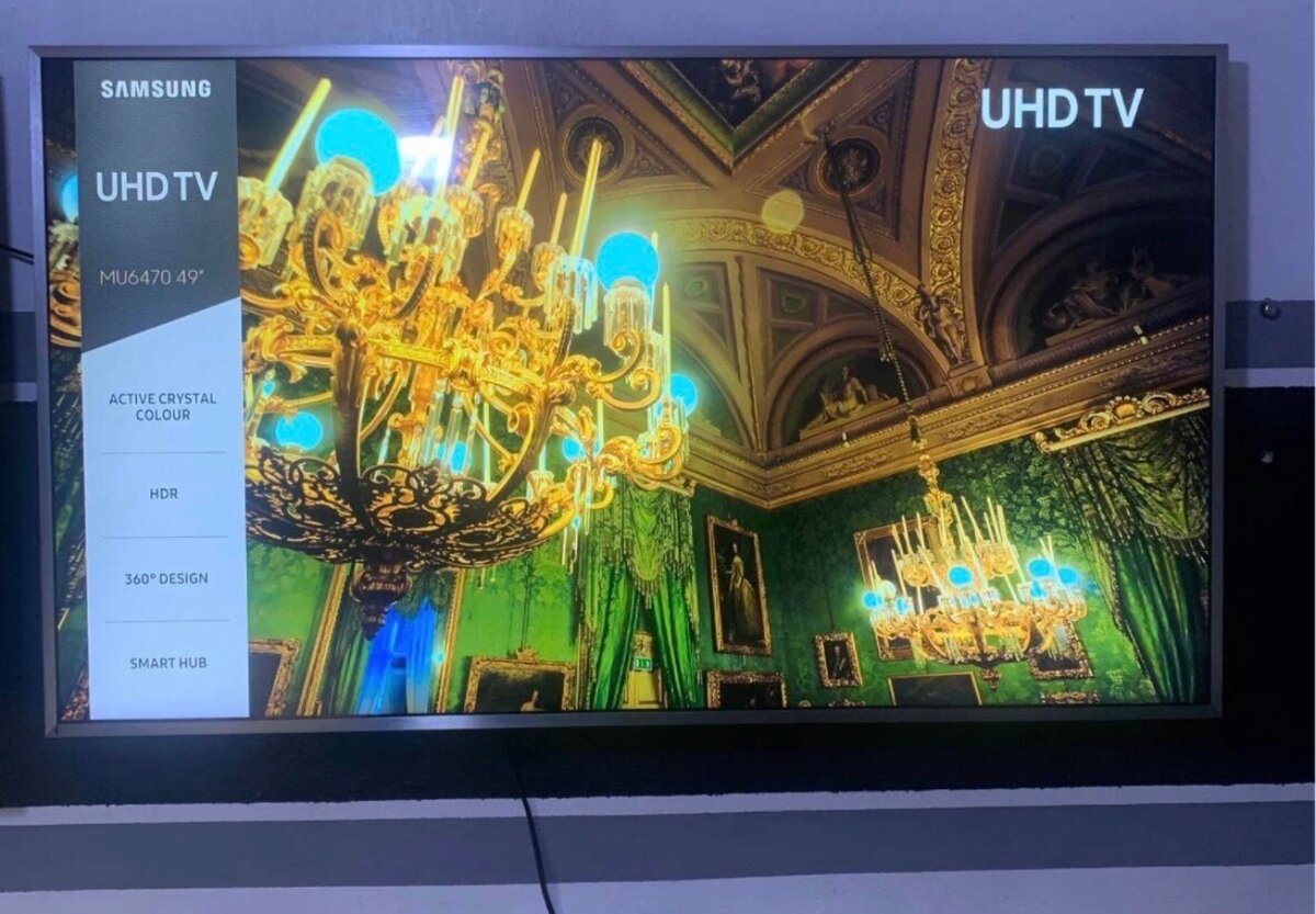 Télévision Samsung UHD 49"