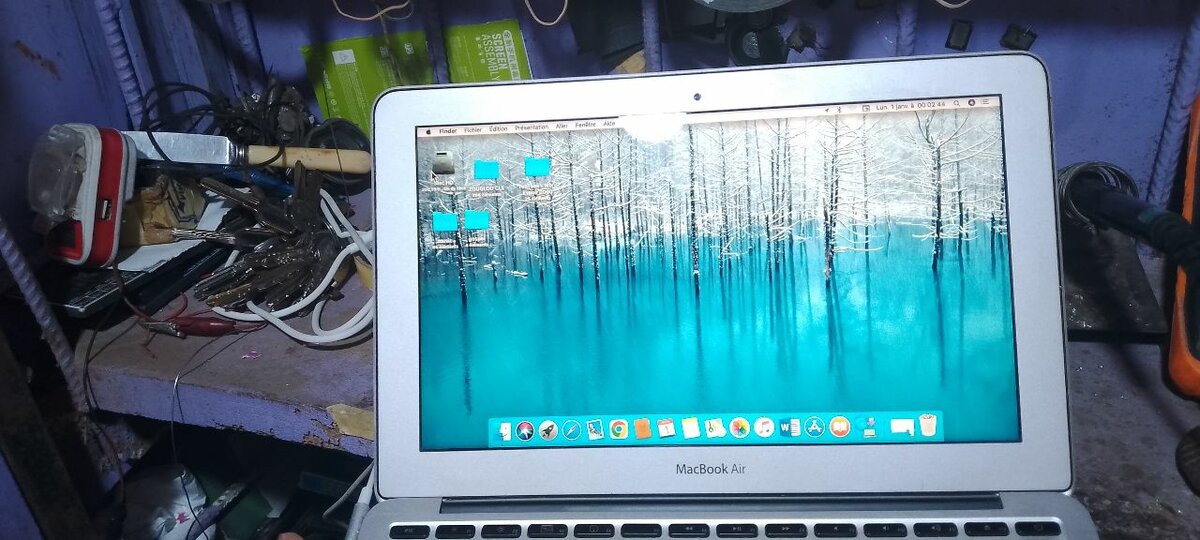 MacBook Air 13" High Sierra