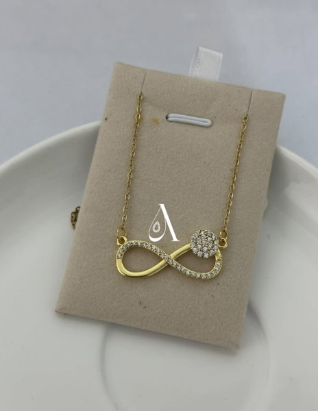 Infinity necklace 